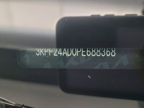Used 2023 Kia Forte LXS w/ LXS Technology Package FWD image 33