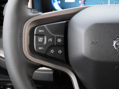 New 2026 Ford Bronco Outer Banks image 9