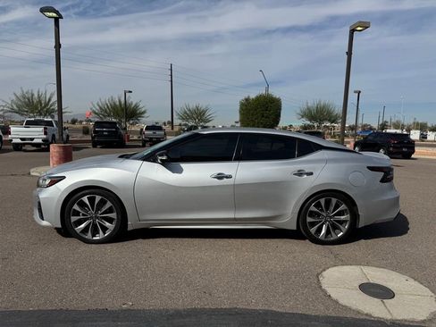 Used 2021 Nissan Maxima Platinum w/ Sport Mat Group FWD image 12