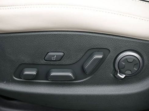 New 2026 Genesis GV80 3.5T e-SC image 25