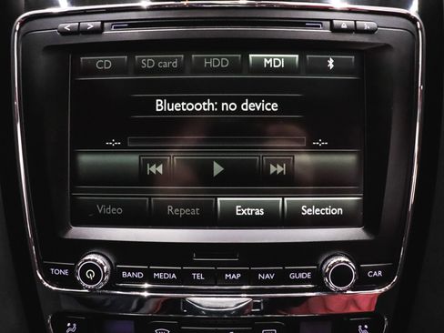 Used 2016 Bentley Flying Spur V8 image 34