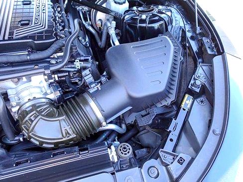 Used 2017 Chevrolet Camaro ZL1 RWD image 17