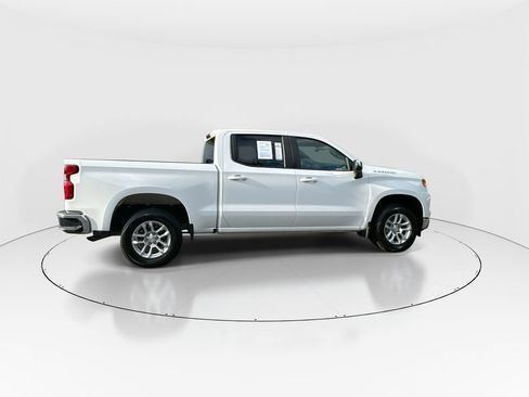 Used 2024 Chevrolet Silverado 1500 LT RWD image 9