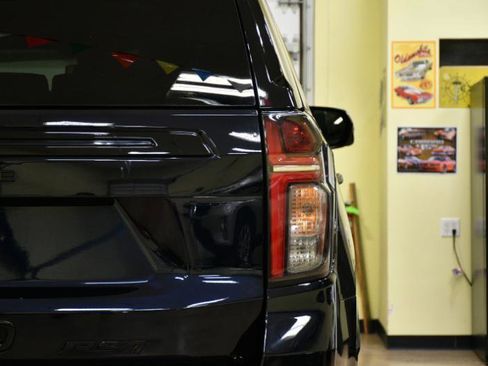 Used 2024 Chevrolet Tahoe RST w/ RST Performance Edition image 18