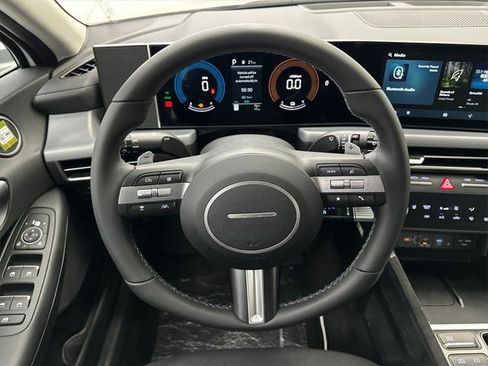 New 2025 Hyundai Sonata SEL image 23