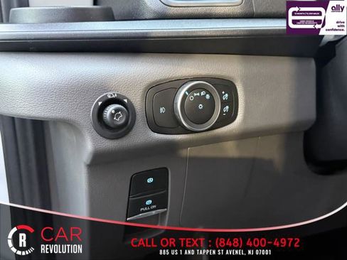 Used 2024 Ford Transit 350 XLT image 33