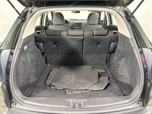 Used 2017 Honda HR-V LX image 34