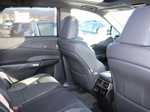 Certified 2024 Lexus RX 450h AWD w/ Luxury Package image 7