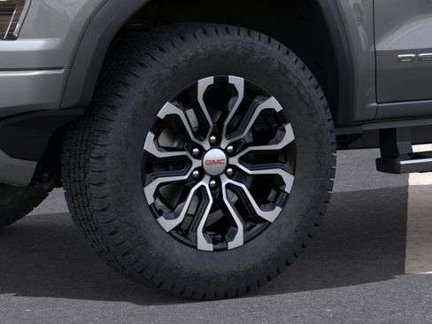 New 2026 GMC Canyon Denali image 9