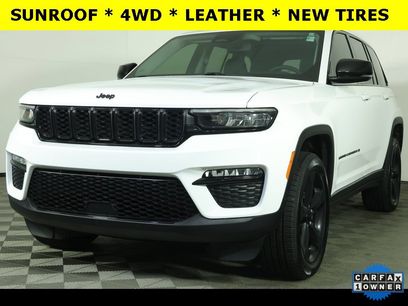 Used 2023 Jeep Grand Cherokee Limited w/ Black Appearance Package