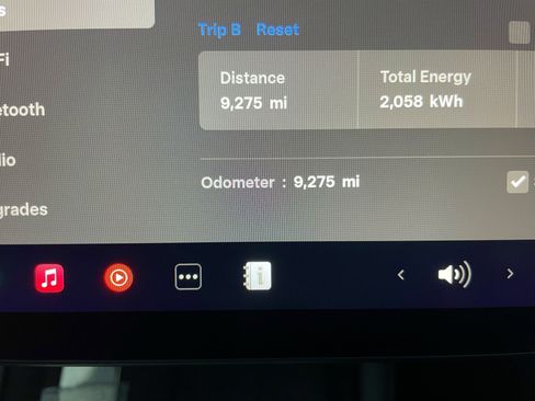 Used 2025 Tesla Model 3 Long Range image 25