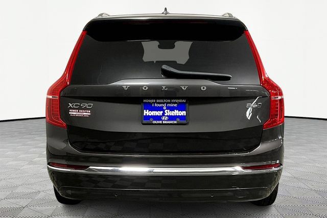 Used 2024 Volvo XC90 B6 Plus AWD/4WD image 4