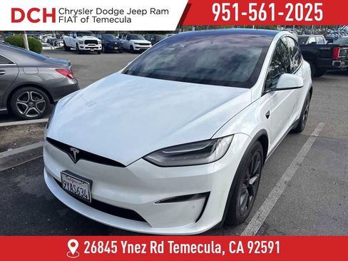 Used 2022 Tesla Model X image 1
