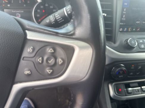 Used 2021 GMC Acadia SLT w/ Preferred Package image 23