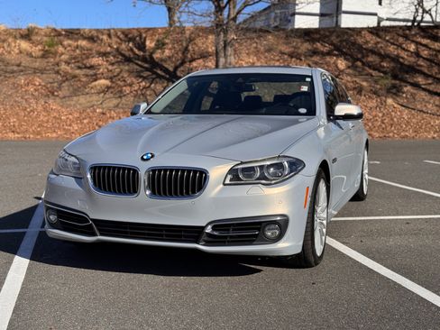 Used 2016 BMW 550i xDrive Sedan image 3