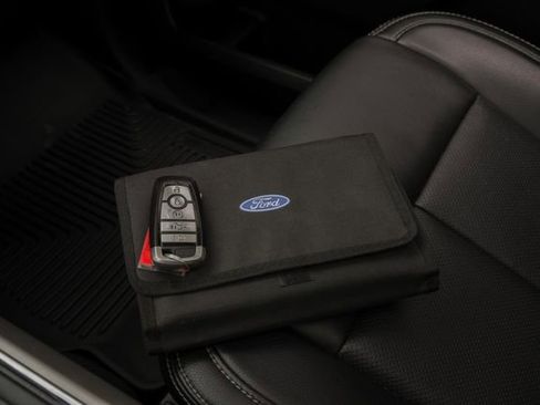 Used 2021 Ford F250 Lariat image 57