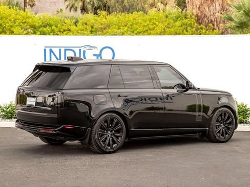 Certified 2023 Land Rover Range Rover Long Wheelbase SE AWD/4WD image 6