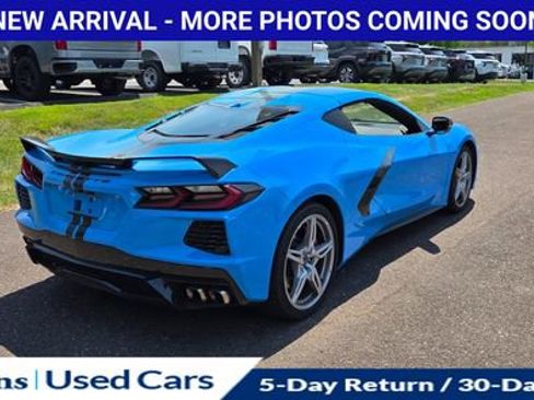 Used 2021 Chevrolet Corvette Stingray Preferred Cpe w/ Z51 Performance Package RWD image 9