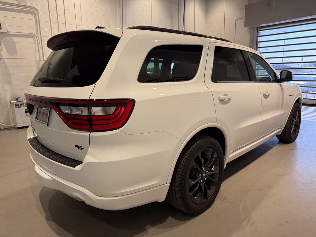 Used 2023 Dodge Durango R/T AWD/4WD image 9