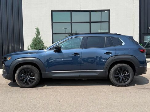 Used 2025 MAZDA CX-50 AWD 2.5 Hybrid w/ Premium Pkg image 2
