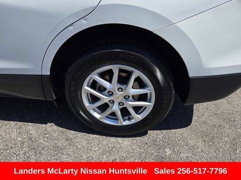 Used 2024 Chevrolet Equinox LT AWD/4WD image 12