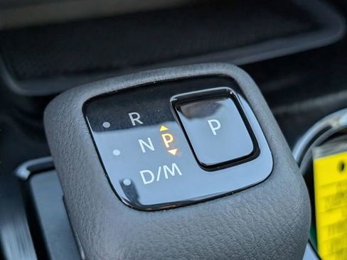 New 2026 Nissan Rogue SV FWD image 28