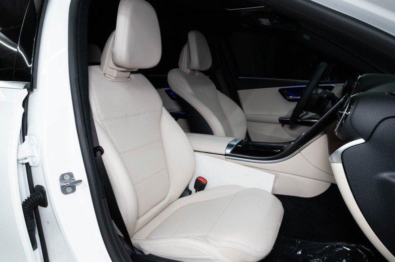 New 2026 Mercedes-Benz C 300 Sedan image 12