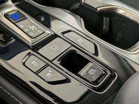 Certified 2023 Lexus NX 350h AWD w/ Towing Package (2000 Lbs) image 27