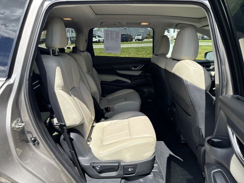 Used 2020 Subaru Ascent Limited w/ Technology Package AWD/4WD image 17