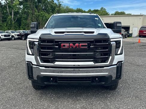 New 2026 GMC Sierra 3500 Pro w/ Convenience Package AWD/4WD image 3