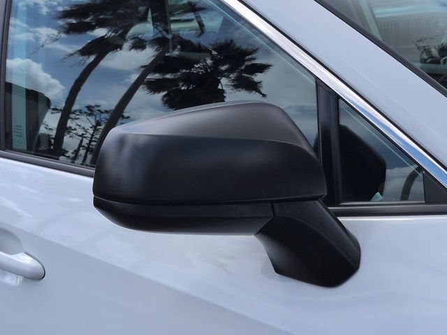Used 2025 Toyota RAV4 LE AWD/4WD image 12