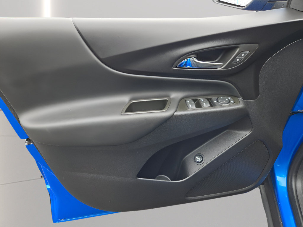 Certified 2024 Chevrolet Equinox LT w/ LPO, Floor Liner Package FWD image 24