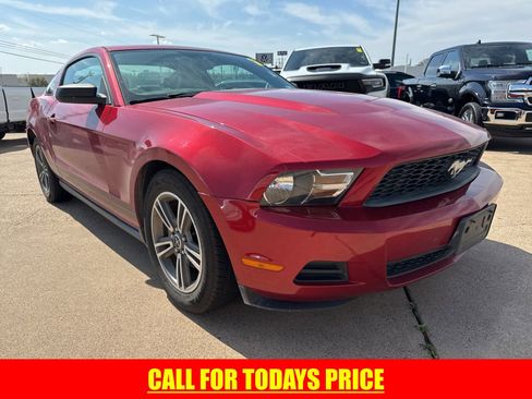 Used 2010 Ford Mustang Coupe image 1