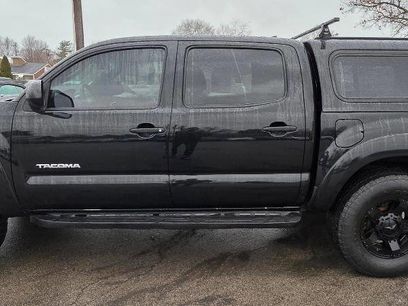 Used 2015 Toyota Tacoma 4x4 Double Cab w/ SR5 Package