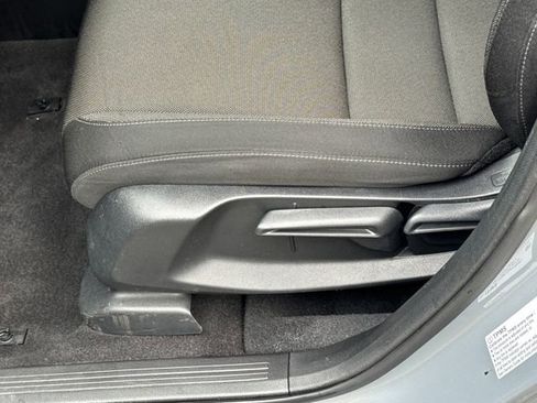 Certified 2023 Honda CR-V LX image 4