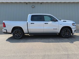 New 2026 RAM 1500 4x4 Crew Cab video 2