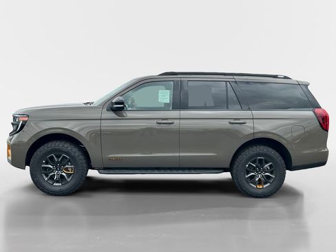 Used 2026 Ford Expedition Tremor AWD/4WD image 2