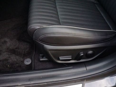 New 2026 Genesis G70 2.5T Prestige image 15