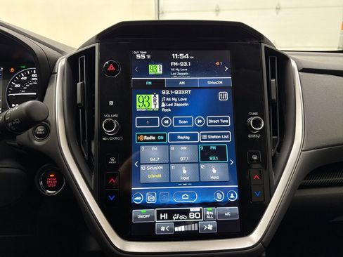 Used 2025 Subaru Crosstrek 2.0i Premium image 18