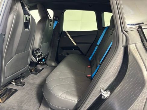 Used 2023 BMW iX xDrive50 w/ Premium Package image 19