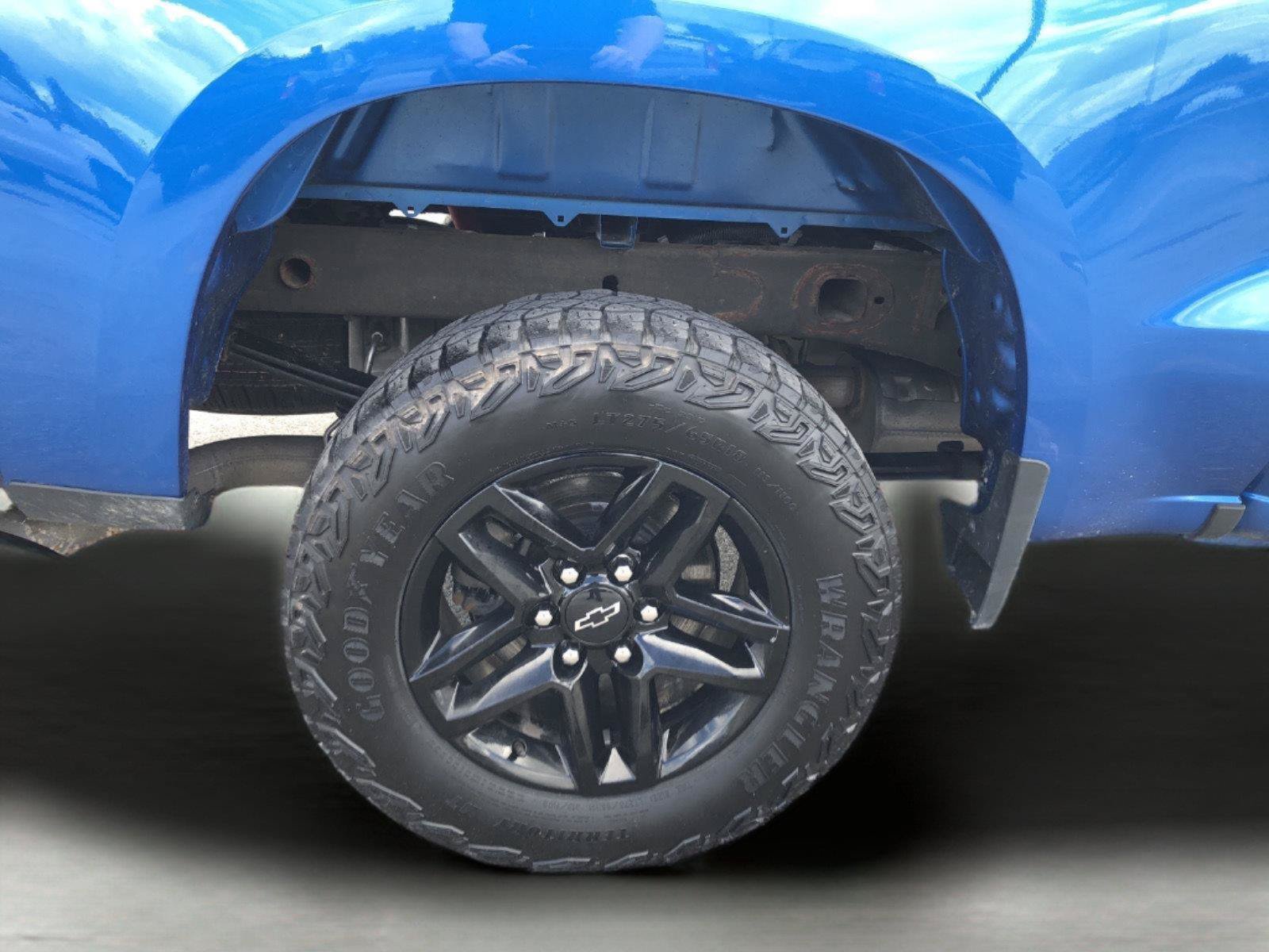 Used 2024 Chevrolet Silverado 1500 Custom Trail Boss AWD/4WD image 10