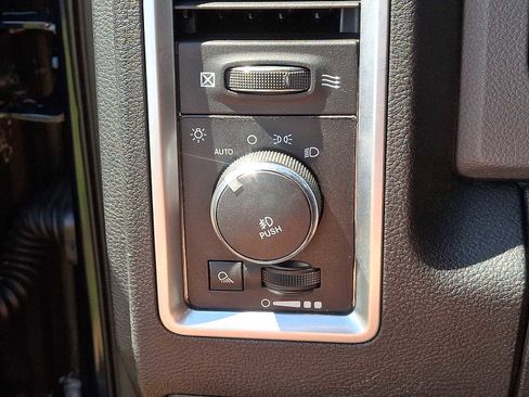 Used 2013 RAM 1500 Classic SLT w/ Big Horn Equipment Group AWD/4WD image 24