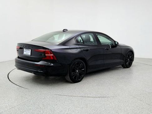 Used 2023 Volvo S60 B5 Plus w/ Climate Package image 5