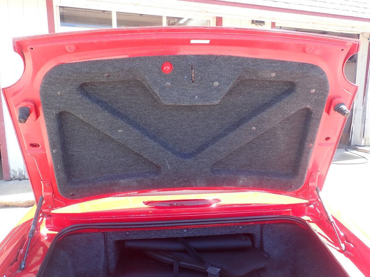 Used 2003 Ford Thunderbird RWD image 24