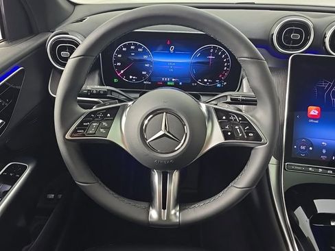 New 2026 Mercedes-Benz GLC 350e 4MATIC image 28