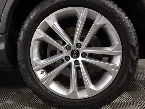 Certified 2025 Audi Q7 2.0T Premium image 34