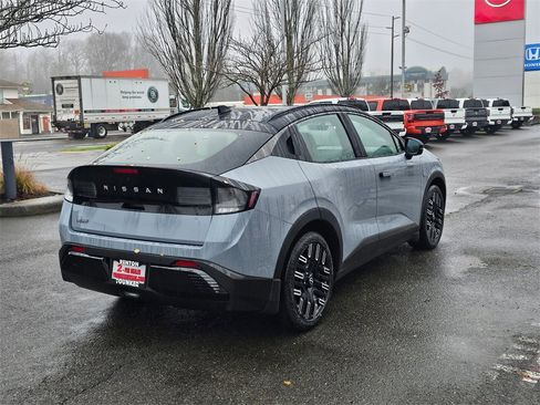 New 2026 Nissan Leaf Platinum+ image 5