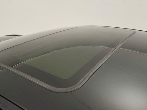 Used 2019 Maserati Ghibli S image 10