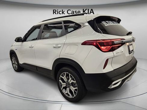 Used 2021 Kia Seltos EX image 7