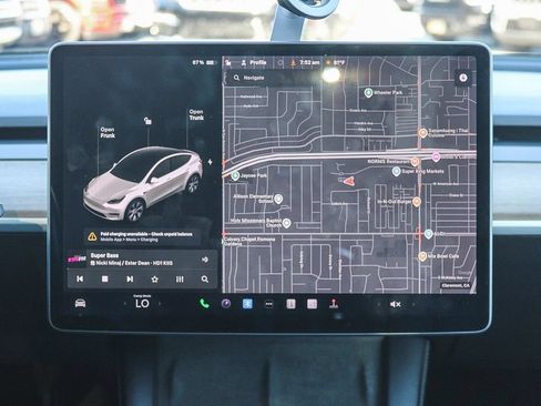Used 2021 Tesla Model Y Long Range AWD/4WD image 15